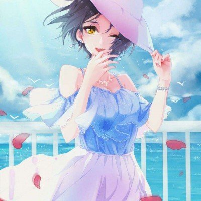 小朋友在政府牌匾上涂鸦 当地回应